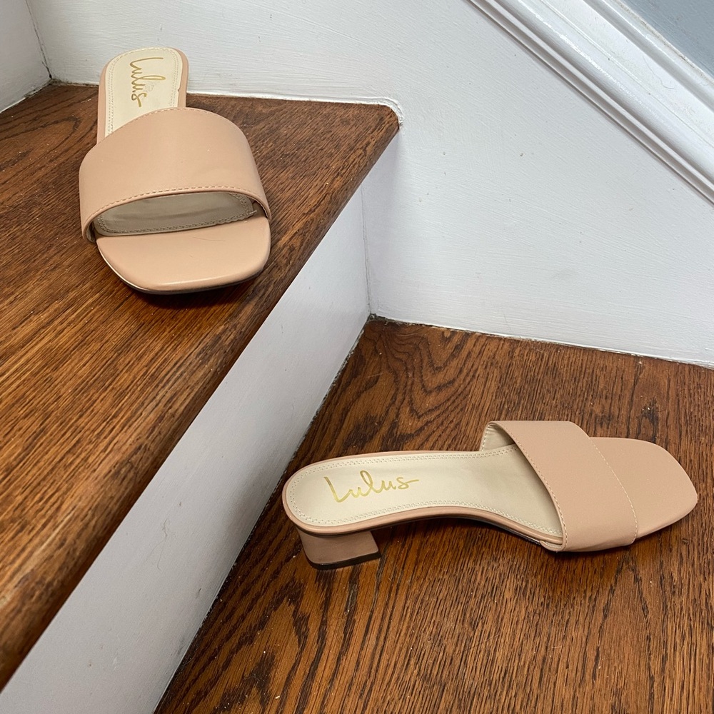Lulu’s Block Heel Slide - Size 8.5